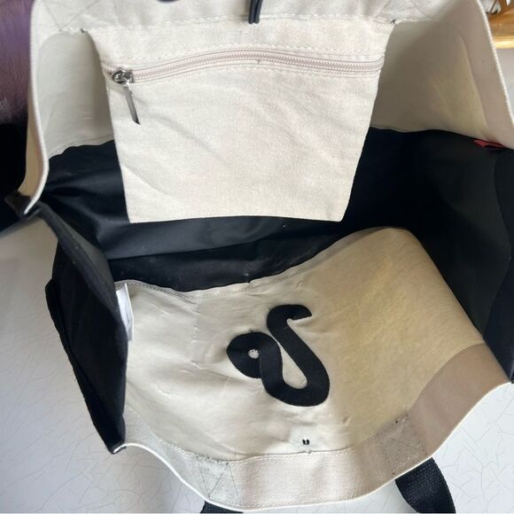 YOOFAN Canvas Tote Bag YOOFAN Canvas Tote Bag - Personalized 12 Zodiac Signs Leo - Picture 4 of 12